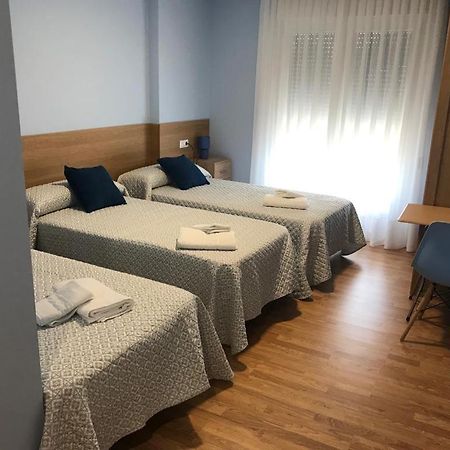Pension Santirso Palas de Rei Buitenkant foto